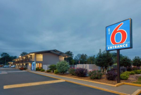  Motel 6-Columbus, GA  Колумбус